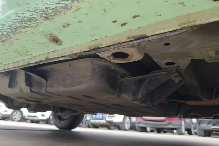 Used Chery QQ Ice Cream 2022 170km Sundae Phosphate Lithium-Ion Right Side Sill