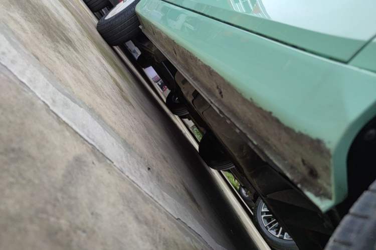 Used Chery QQ Ice Cream 2022 170km Sundae Phosphate Lithium-Ion Right Side Sill
