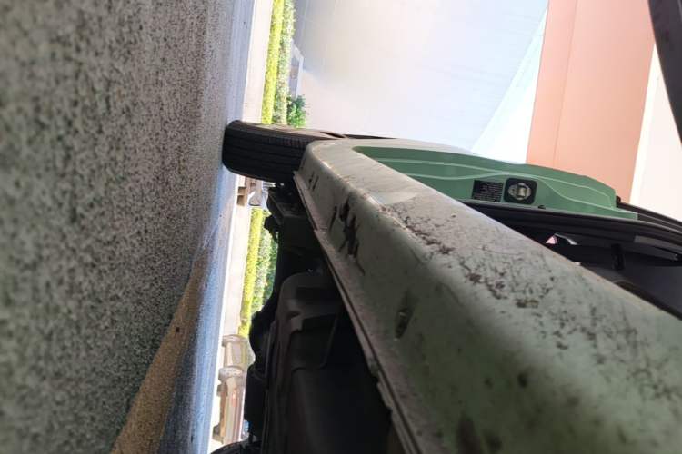 Used Chery QQ Ice Cream 2022 170km Sundae Phosphate Lithium-Ion Right Side Sill