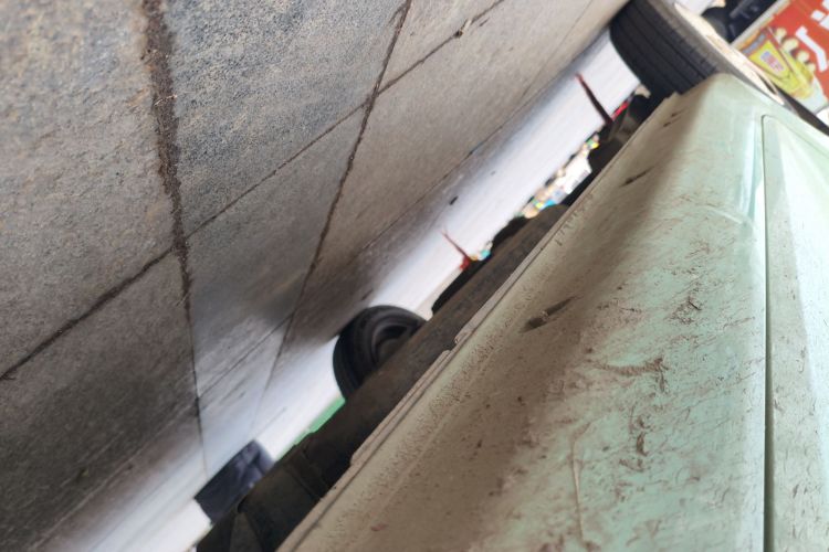 Used Chery QQ Ice Cream 2022 120km Milkshake Phosphate Lithium-Iron Right Side Sill