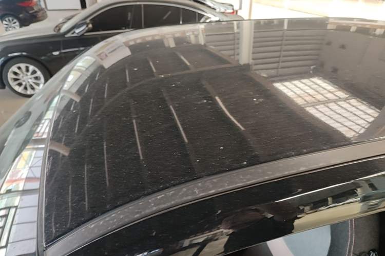 Used Chery QQ Ice Cream 2022 120km Conical Shape Lithium Iron Phosphate Roof