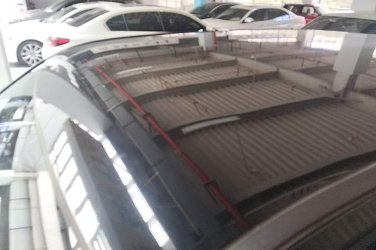 Used Chery QQ Ice Cream 2022 120km Conical Shape Lithium Iron Phosphate Roof