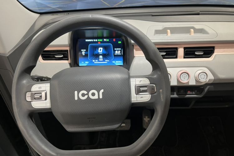 Used Chery QQ Ice Cream 2022 170km Sundae Phosphate Lithium-Ion Steering Wheel