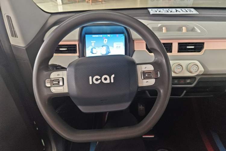 Used Chery QQ Ice Cream 2022 170km Sundae Phosphate Lithium-Ion Steering Wheel