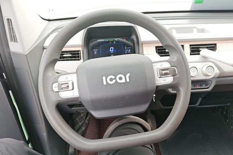 Used Chery QQ Ice Cream 2022 170km Sundae Phosphate Lithium-Ion Steering Wheel