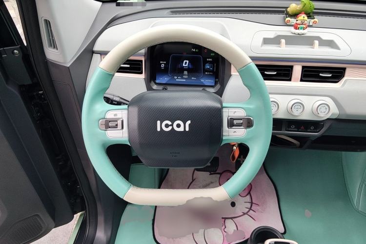 Used Chery QQ Ice Cream 2022 170km Sundae Phosphate Lithium-Ion Steering Wheel