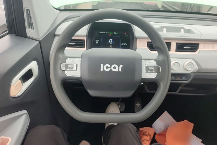Used Chery QQ Ice Cream 2022 170km Sundae Phosphate Lithium-Ion Steering Wheel
