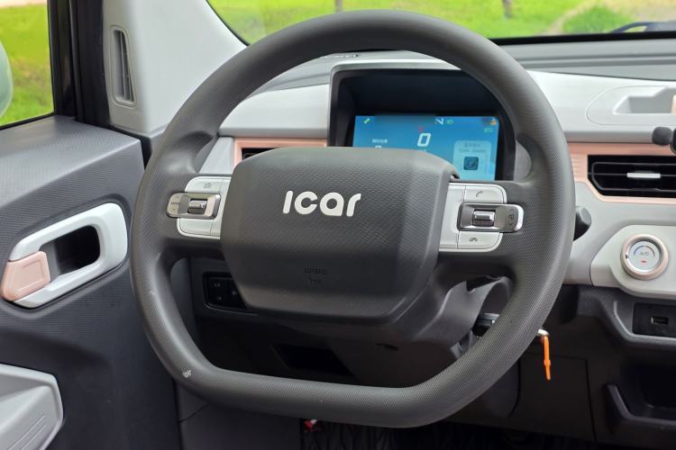 Used Chery QQ Ice Cream 2022 170km Sundae Phosphate Lithium-Ion Steering Wheel