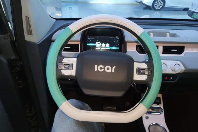 Used Chery QQ Ice Cream 2022 120km Conical Shape Lithium Iron Phosphate Steering Wheel