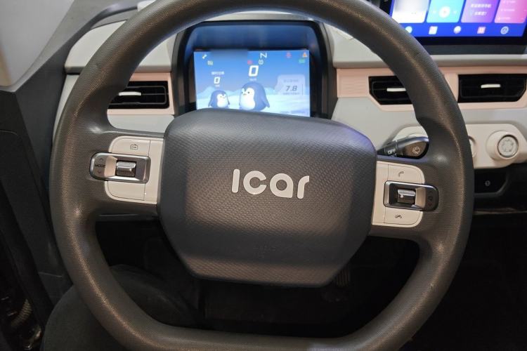 Used Chery QQ Ice Cream 2022 120km Conical Shape Lithium Iron Phosphate Steering Wheel
