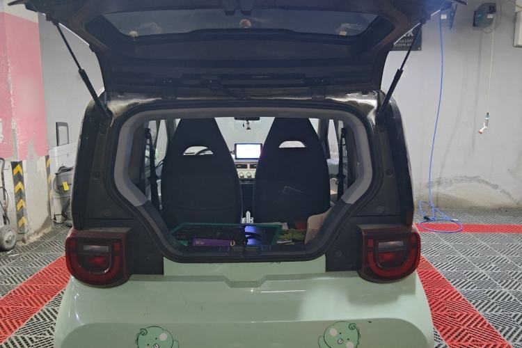Used Chery QQ Ice Cream 2022 120km Conical Shape Lithium Iron Phosphate Trunk