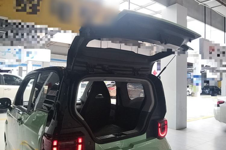 Used Chery QQ Ice Cream 2022 120km Conical Shape Lithium Iron Phosphate Trunk