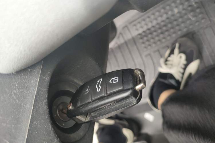 Used Chery QQ Ice Cream 2022 Pudding Model Vehicle Key