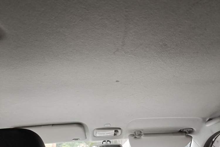 Used Chery QQ Ice Cream 2022 120km Conical Shape Lithium Iron Phosphate Headliner