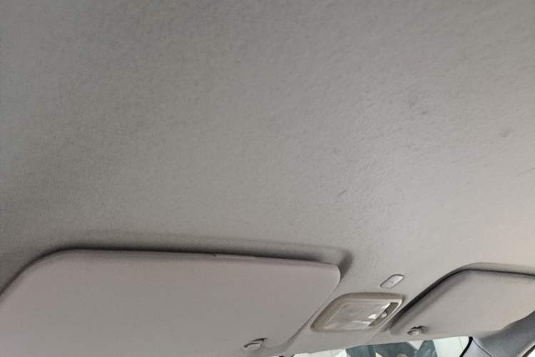 Used Chery QQ Ice Cream 2022 120km Conical Shape Lithium Iron Phosphate Headliner