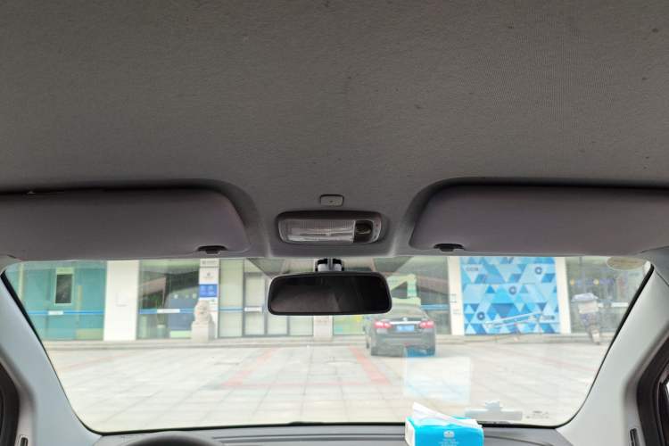 Used Chery QQ Ice Cream 2022 170km Sundae Phosphate Lithium-Ion Headliner