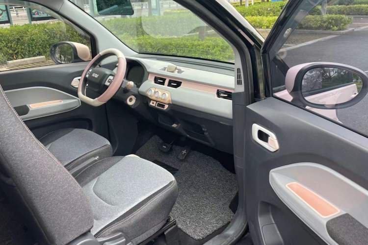 Used Chery QQ Ice Cream 2022 Taohuanxi Sweet Peach Edition Interior 1