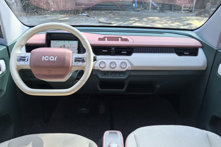 Used Chery QQ Ice Cream 2022 Taohuanxi Sweet Peach Edition Interior 2
