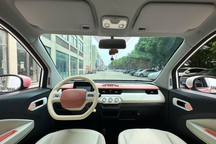 Used Chery QQ Ice Cream 2022 Taohuanxi Sweet Peach Edition Interior 2