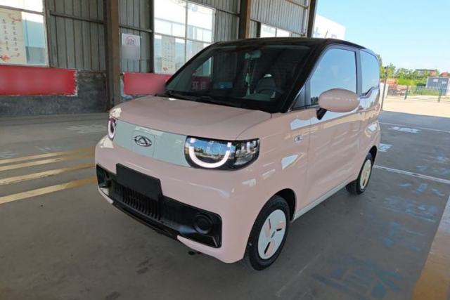 Used Chery QQ Ice Cream 2022 120km Conical Shape Lithium Iron Phosphate