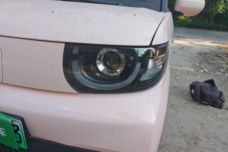 Used Chery QQ Ice Cream 2022 170km Sundae Phosphate Lithium-Ion Left Front Headlight