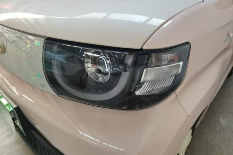 Used Chery QQ Ice Cream 2022 170km Sundae Phosphate Lithium-Ion Left Front Headlight