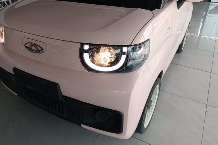 Used Chery QQ Ice Cream 2022 170km Sundae Ternary Lithium Left Front Headlight