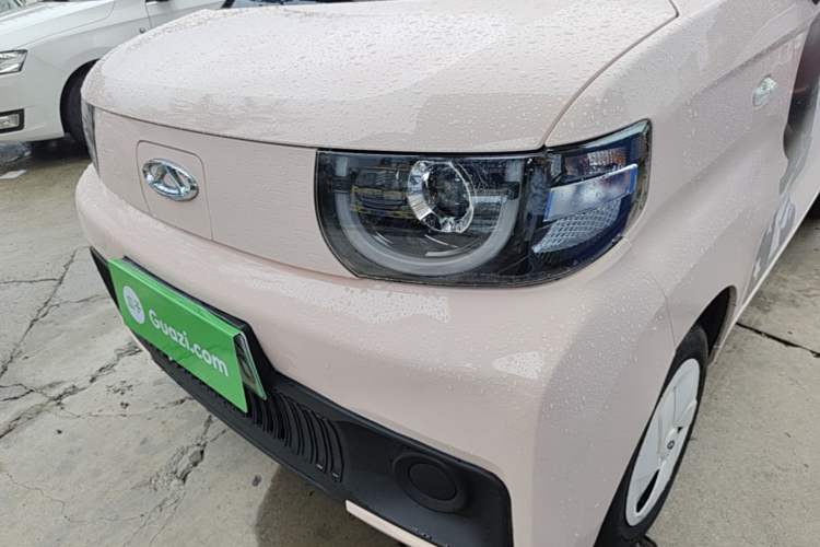 Used Chery QQ Ice Cream 2022 170km Sundae Phosphate Lithium-Ion Left Front Headlight