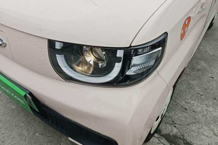 Used Chery QQ Ice Cream 2022 120km Conical Shape Lithium Iron Phosphate Left Front Headlight