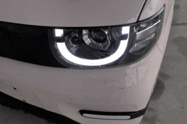 Used Chery QQ Ice Cream 2022 170km Sundae Phosphate Lithium-Ion Left Front Headlight