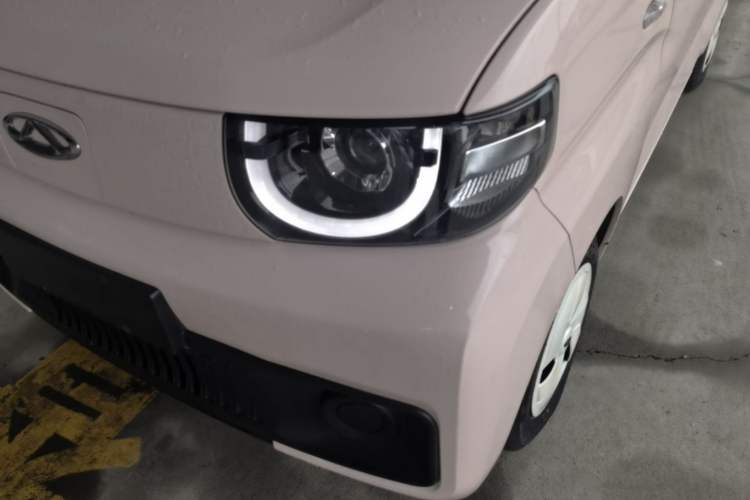 Used Chery QQ Ice Cream 2022 170km Sundae Phosphate Lithium-Ion Left Front Headlight