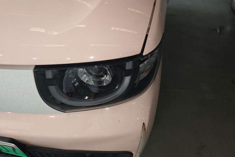 Used Chery QQ Ice Cream 2022 170km Sundae Phosphate Lithium-Ion Left Front Headlight
