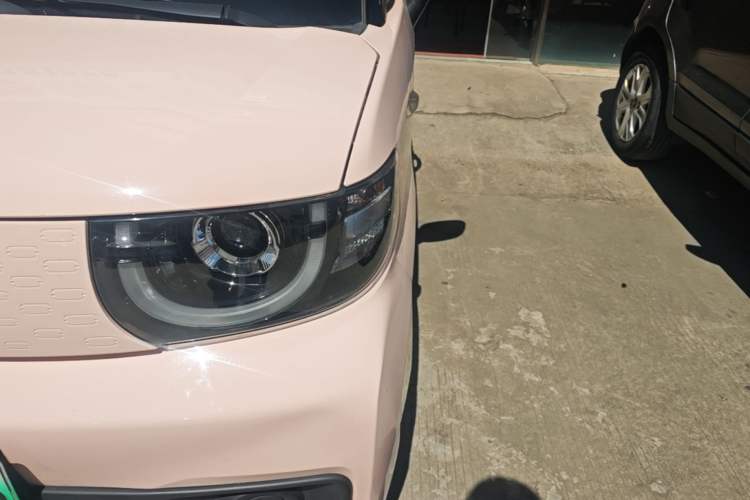 Used Chery QQ Ice Cream 2022 170km Sundae Phosphate Lithium-Ion Left Front Headlight