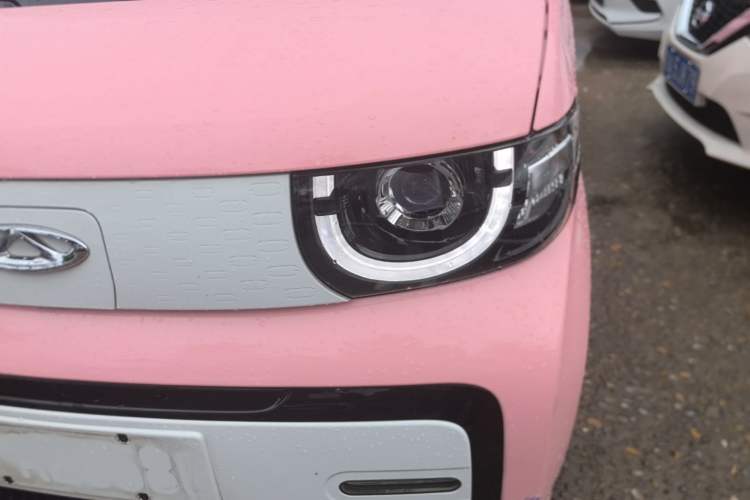 Used Chery QQ Ice Cream 2022 Taohuanxi Sweet Peach Edition Left Front Headlight