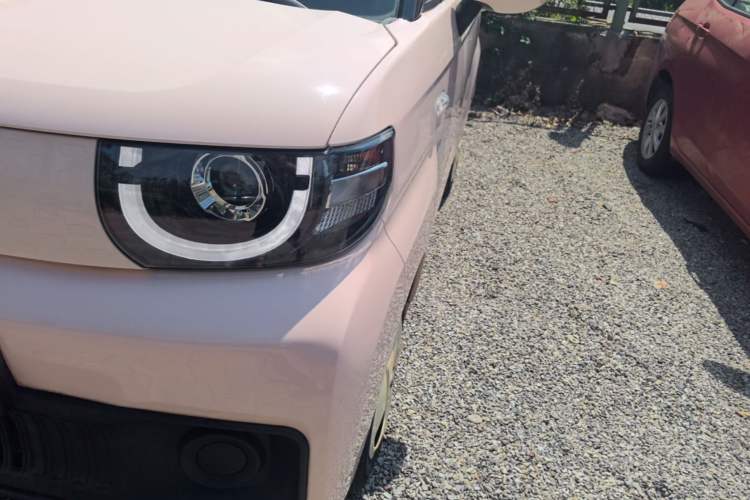 Used Chery QQ Ice Cream 2022 170km Sundae Phosphate Lithium-Ion Left Front Headlight