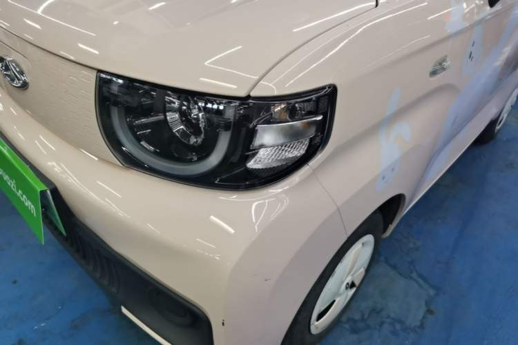 Used Chery QQ Ice Cream 2022 120km Conical Shape Lithium Iron Phosphate Left Front Headlight