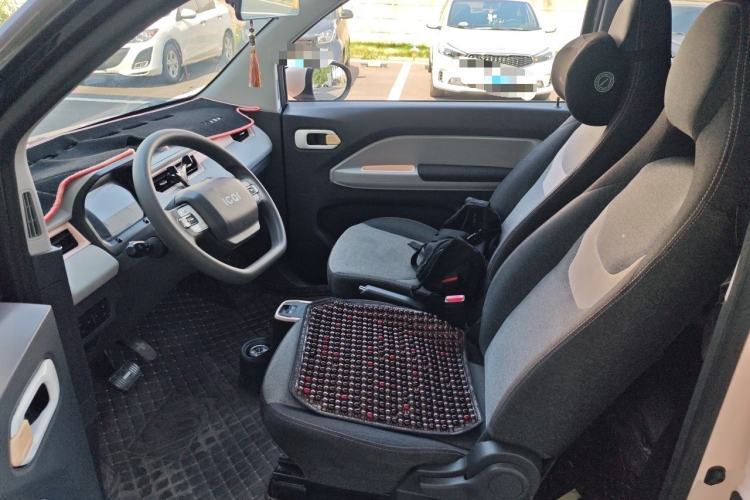 Used Chery QQ Ice Cream 2022 170km Sundae Phosphate Lithium-Ion Left Front Seat