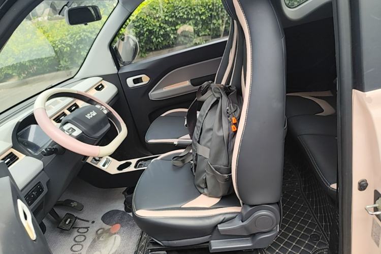 Used Chery QQ Ice Cream 2022 170km Sundae Phosphate Lithium-Ion Left Front Seat