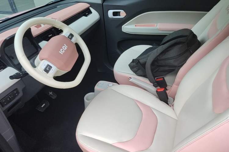 Used Chery QQ Ice Cream 2022 Taohuanxi Sweet Peach Edition Left Front Seat