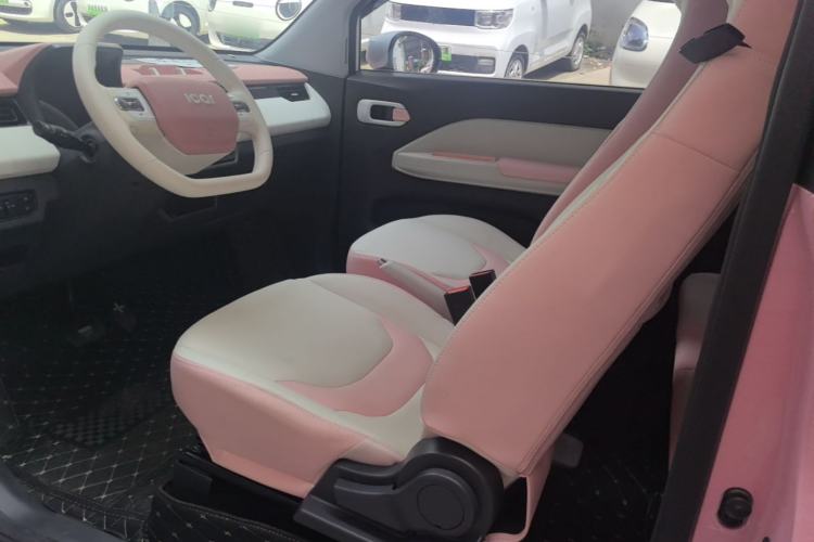 Used Chery QQ Ice Cream 2022 Taohuanxi Sweet Peach Edition Left Front Seat