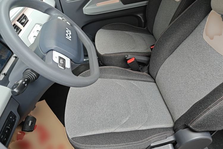 Used Chery QQ Ice Cream 2022 170km Sundae Phosphate Lithium-Ion Left Front Seat
