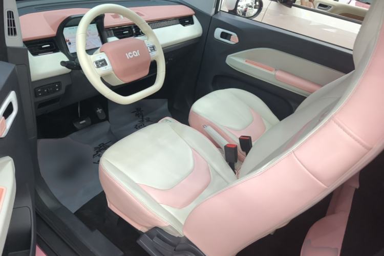 Used Chery QQ Ice Cream 2022 Taohuanxi Sweet Peach Edition Left Front Seat