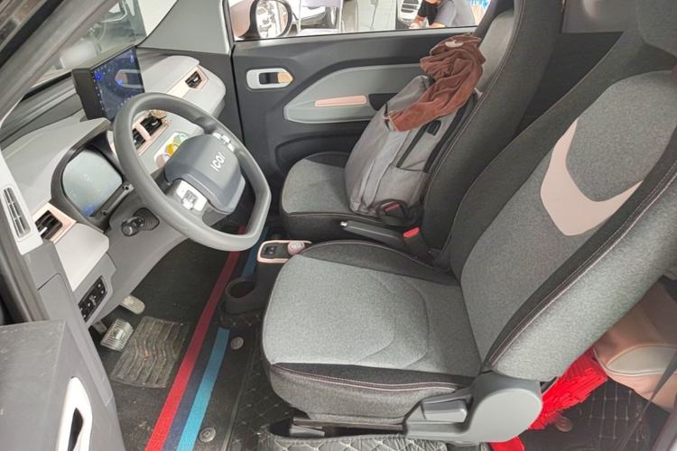 Used Chery QQ Ice Cream 2022 170km Sundae Phosphate Lithium-Ion Left Front Seat