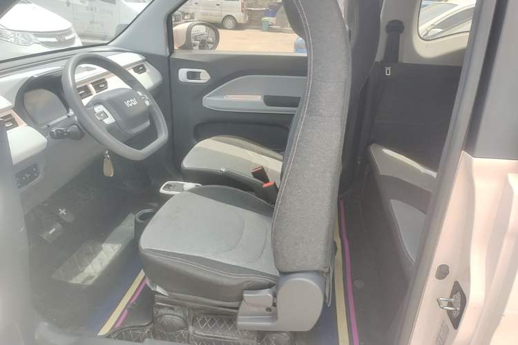 Used Chery QQ Ice Cream 2022 170km Sundae Ternary Lithium Left Front Seat