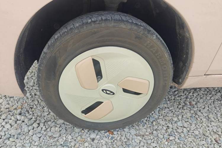 Used Chery QQ Ice Cream 2022 170km Sundae Phosphate Lithium-Ion Left Front Wheel Hub