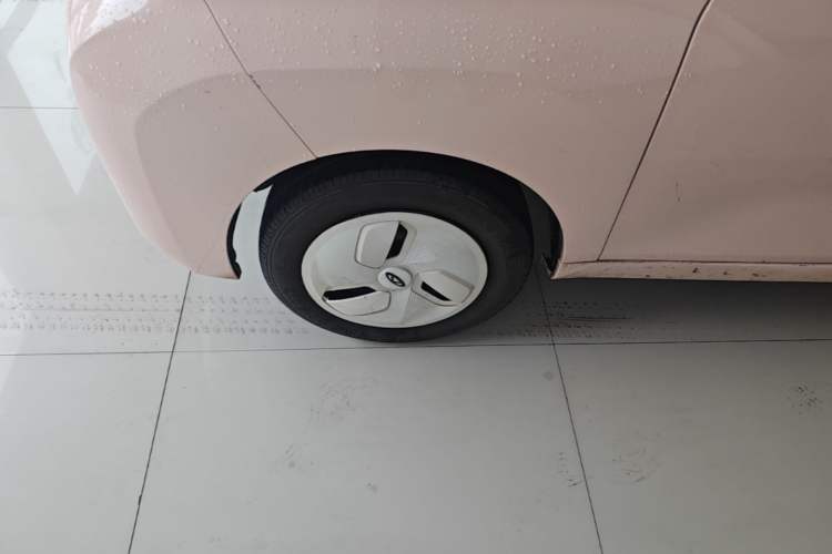 Used Chery QQ Ice Cream 2022 120km Conical Shape Lithium Iron Phosphate Left Front Wheel Hub