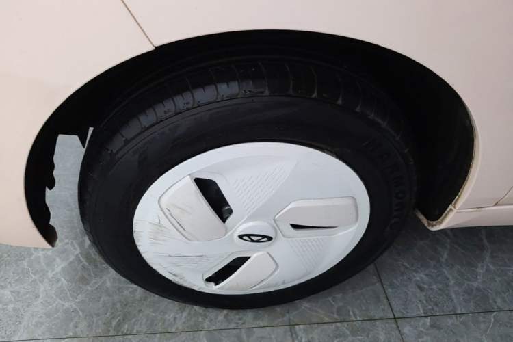 Used Chery QQ Ice Cream 2022 170km Sundae Phosphate Lithium-Ion Left Front Wheel Hub