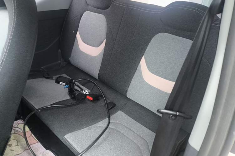 Used Chery QQ Ice Cream 2022 120km Conical Shape Lithium Iron Phosphate Left Rear Seat