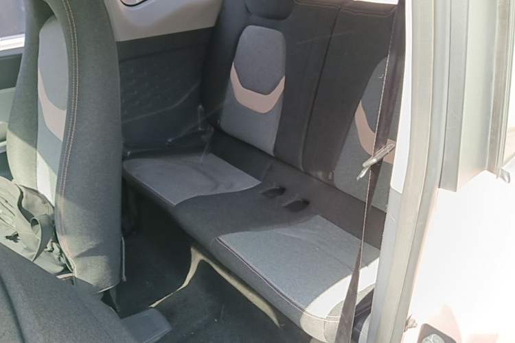 Used Chery QQ Ice Cream 2022 170km Sundae Phosphate Lithium-Ion Left Rear Seat