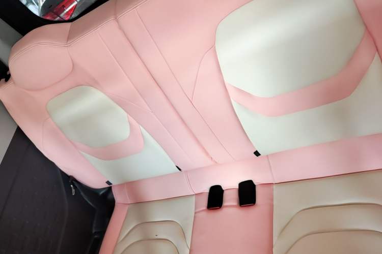 Used Chery QQ Ice Cream 2022 Taohuanxi Fragrant Peach Model Left Rear Seat